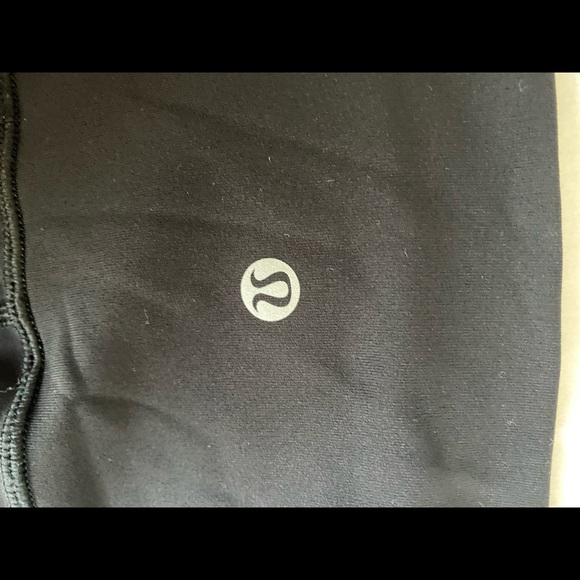 LULULEMON X PELOTON LEGGINGS - Picture 2 of 4